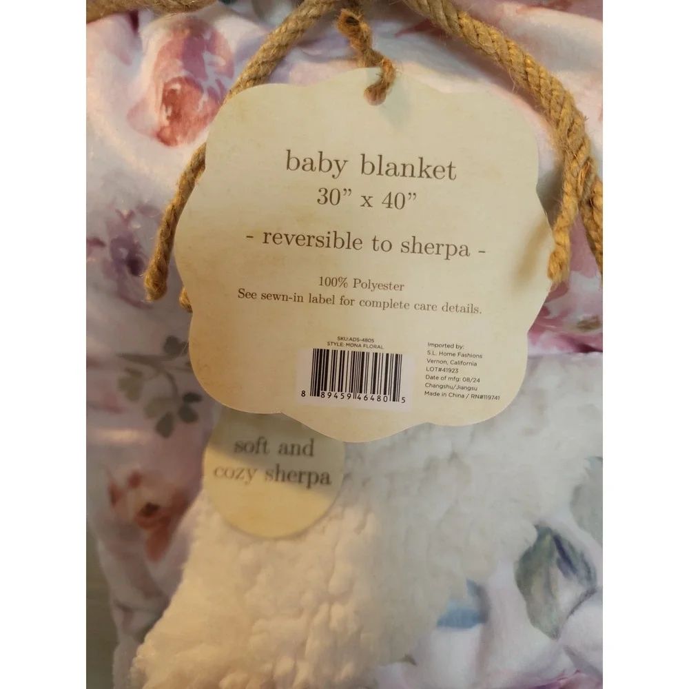 Tiny Garden Floral Reversible Baby Blanket White Pink Green 30